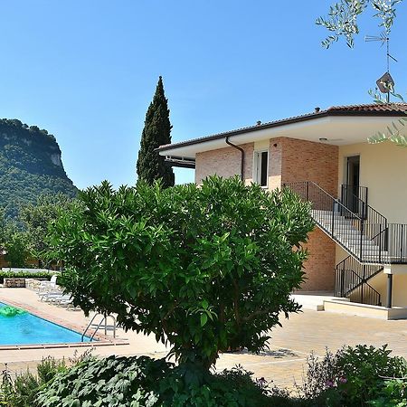 Вилла Ca Gardesana With Pool Экстерьер фото
